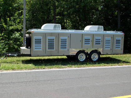 stainless-steel-dog-trailer-2.jpg