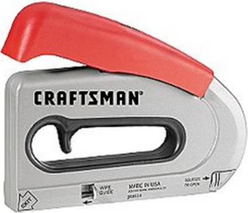 staplegun_256d496e9df1e6cc559d703d8e0977c33a9e8951.jpg