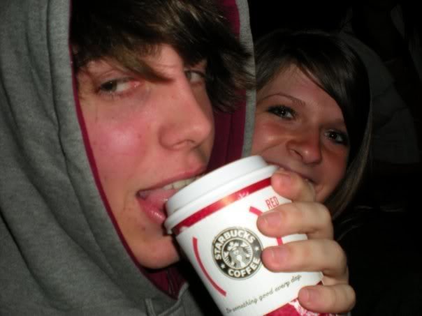 starbucks1_7bac9b4b0776d22c4e5b9d15dbf1fc2eb39b8d7a.jpg