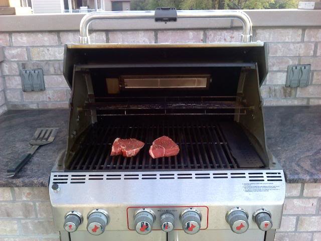 steaks_708bf7033ec27f57a4b47f85d22d5ad2e7920803.jpg