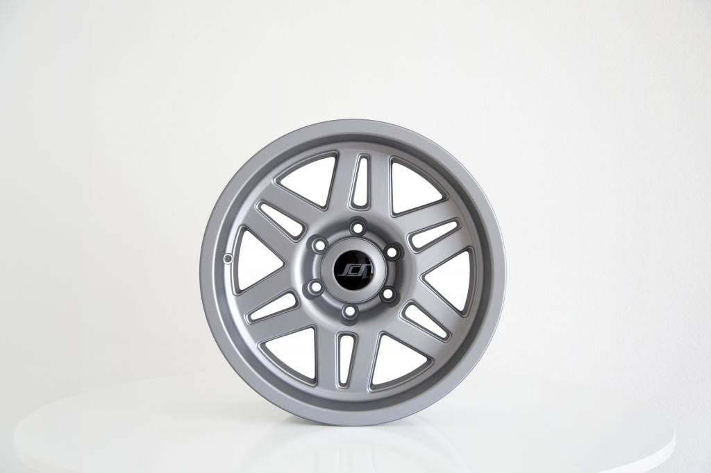 Stealth6_Matte_Silver_005_a_comp_zps412e_ad3bf354f2656302014079499f21b0374cac156a.jpg