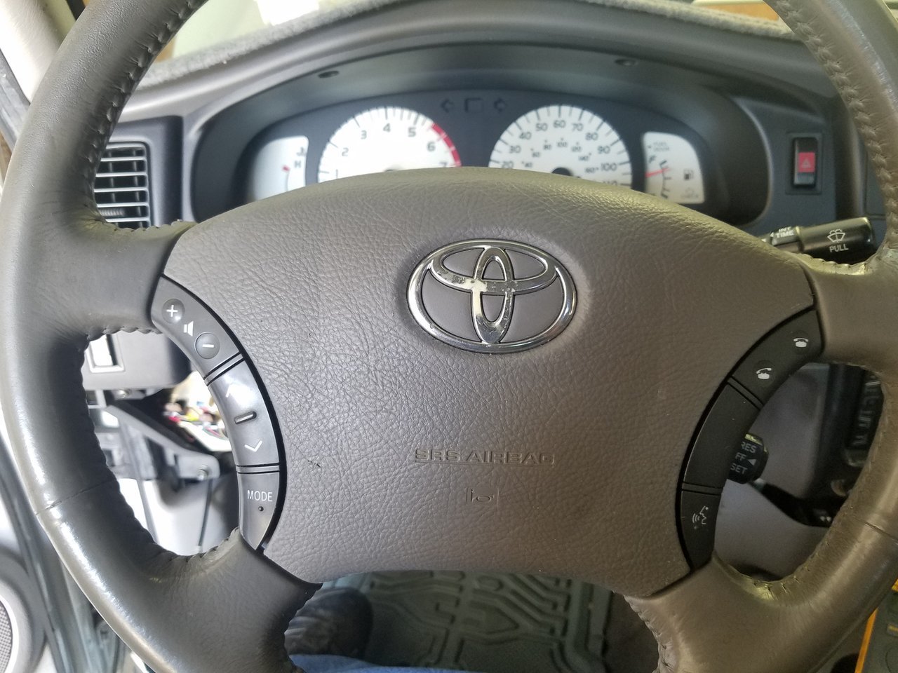 Steering wheel controls.jpg