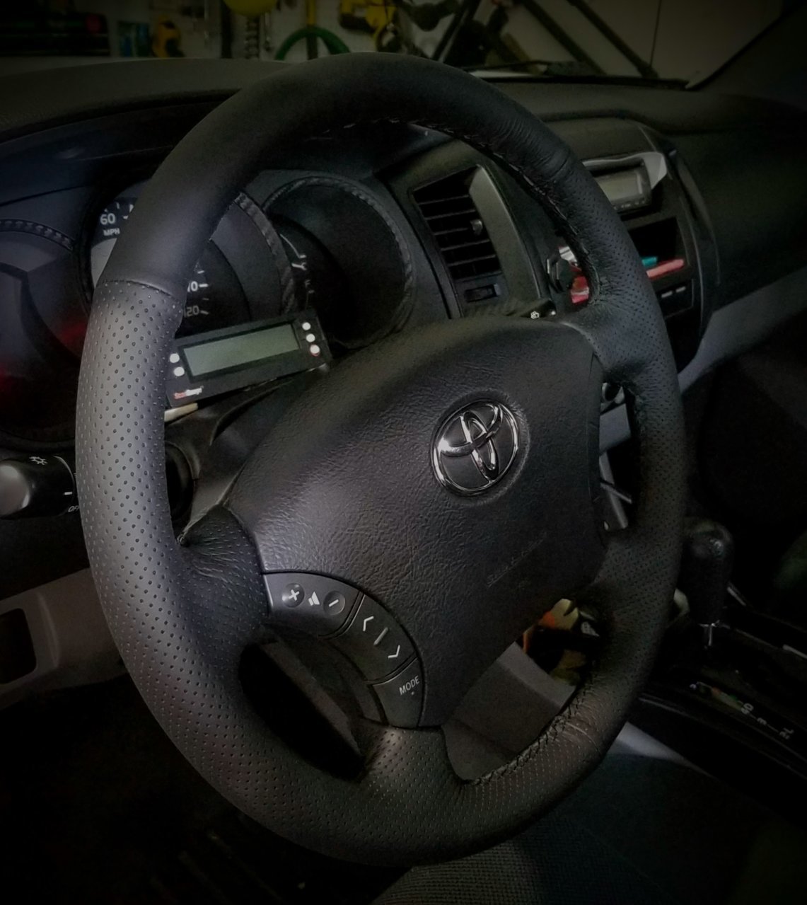 steering wheel cover.jpg