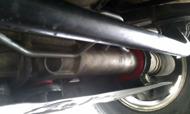 SteeringRackBushings2_b75189d4f2f6e6fad79c1f57a0e10991155f7bdf.jpg