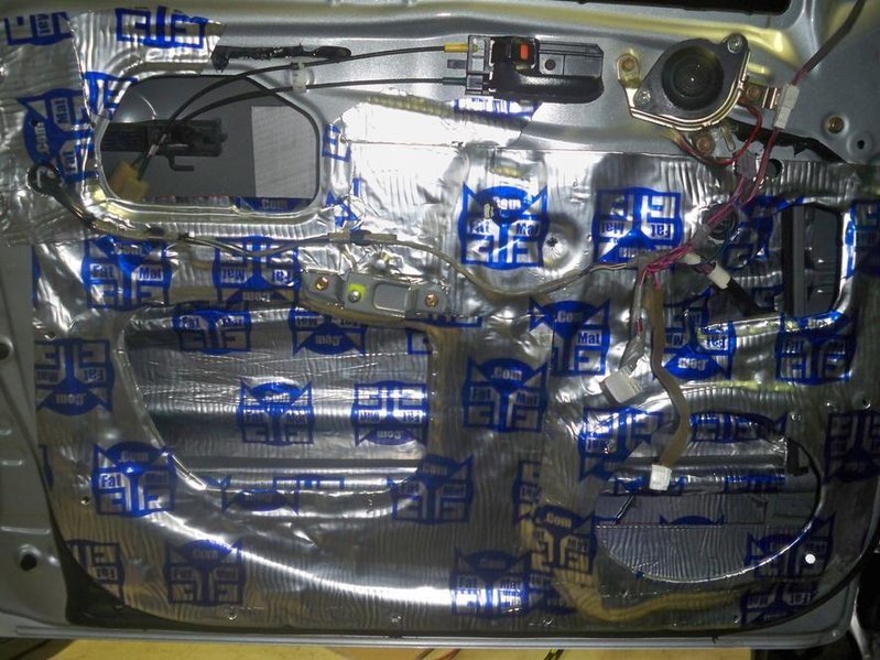 Stereo Install 004.jpg