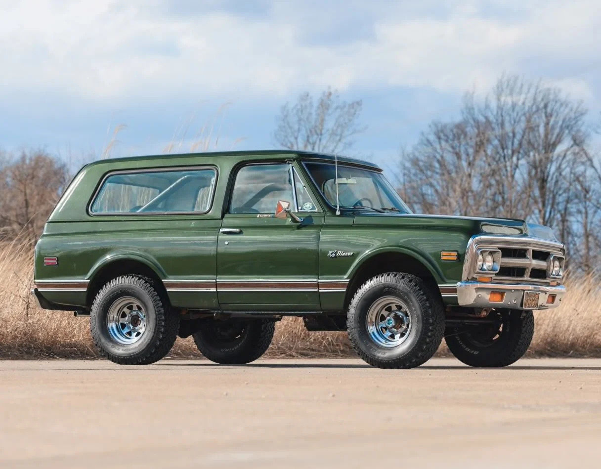 Steve-McQueen-Chevrolet-K5-Blazer.jpg