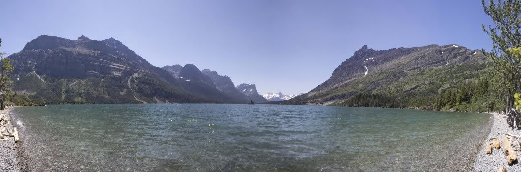 StMaryLakepanorama_09dba53f5541811f2952f6ac39615e941749c755.jpg