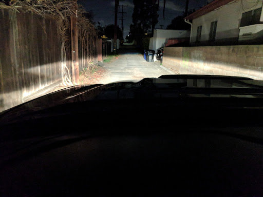 Stock low beams outward.jpg