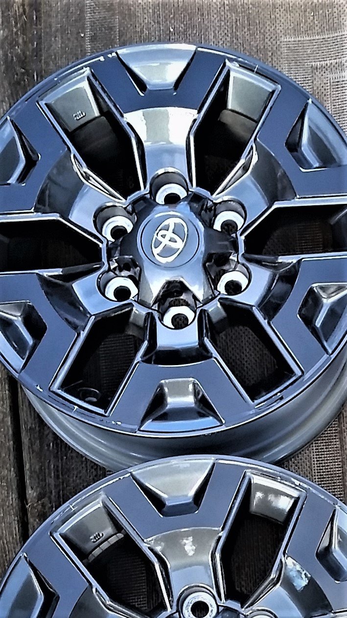 stock off road wheels.jpg