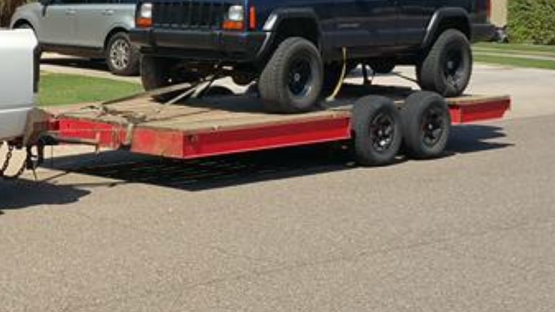 stolen trailer.jpg