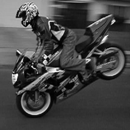 Stoppie_6ecce8b1bbddafaaa351d1ff70d63e3133e44950.jpg