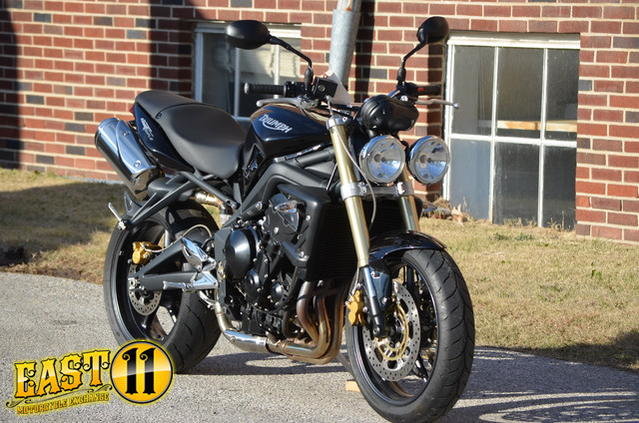 street triple.jpg