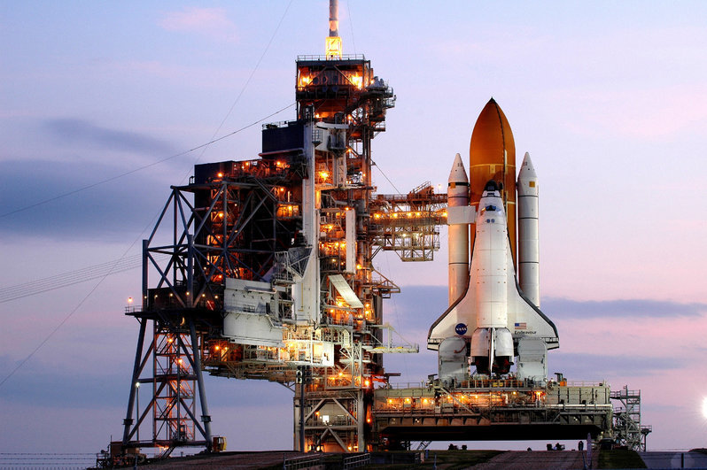STS-118_Launchpad.jpg