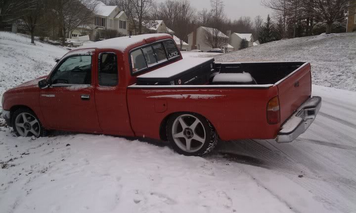stuck20101_14a14f7e4f8af3ccddefedef6acd28ffe71fdeda.jpg