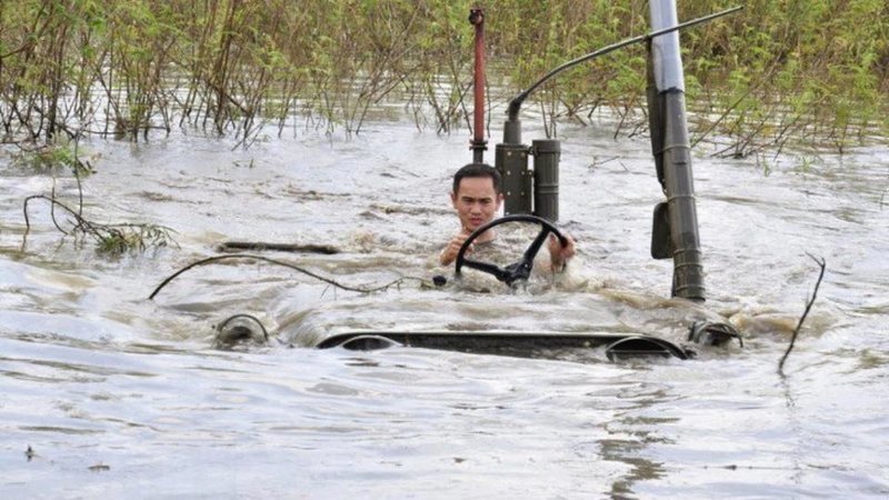 sub_jeep.jpg