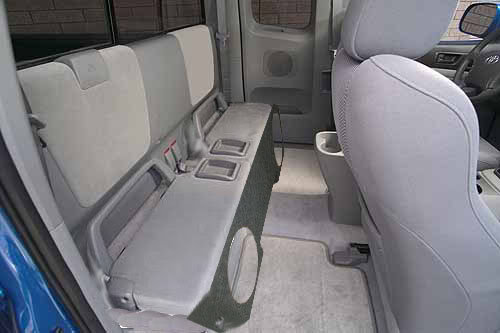 subsunderseats_483339d185df0f4ff3c8c539f368858a06094b8f.jpg