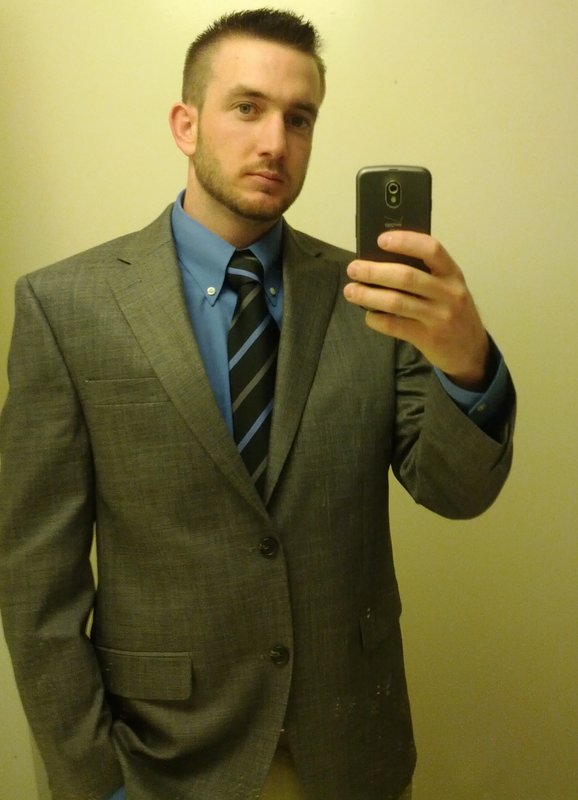 suit_2612eb8fb54d47471fbdea46299490b40866fa25.jpg