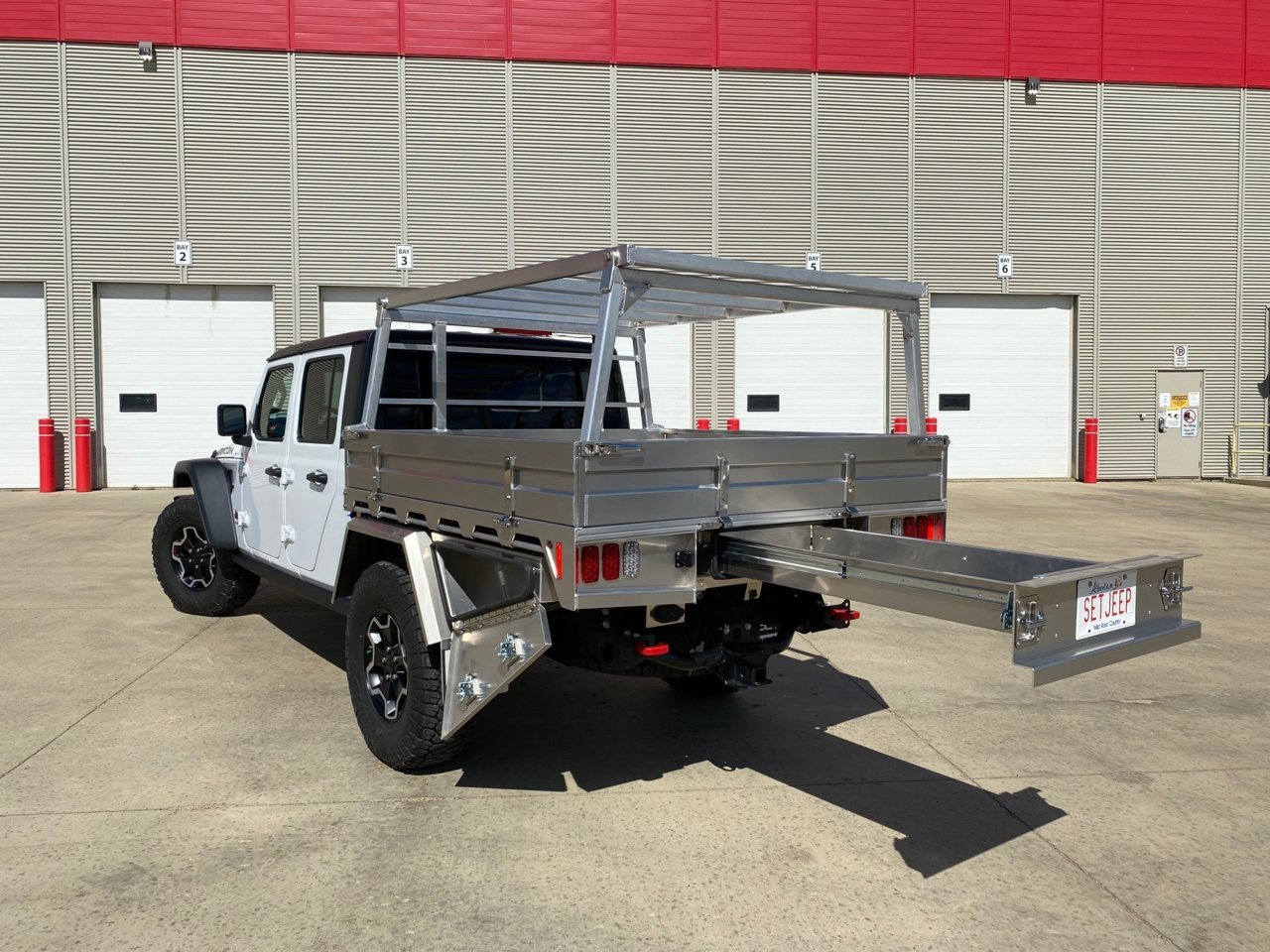 SUMMIT EXPEDITION TRUCKS JEEP GLADIATOR TACOMA TRUNDLE DRAWER FLATBED UTE TRAY 2.jpg