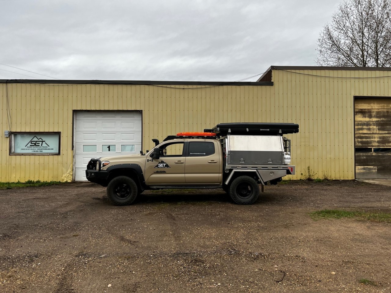 Ute Tray & Flatbed Tool Boxes - Summit Expedition Trucks - SET Overland Ltd.