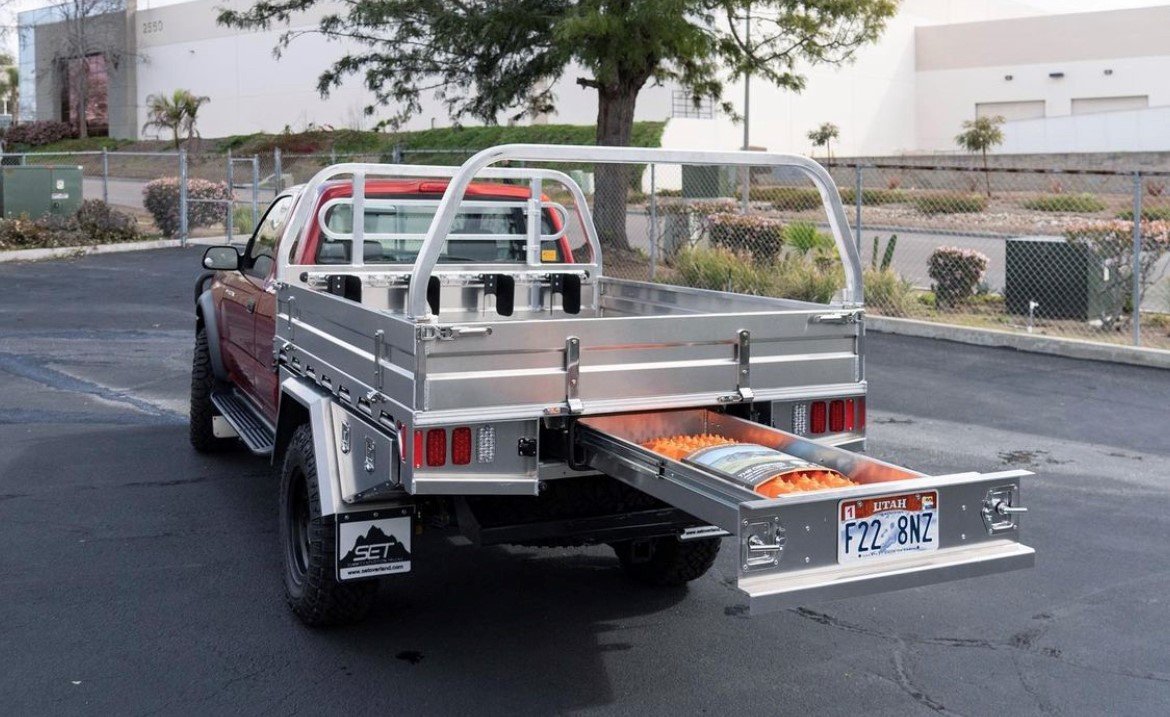 SUMMIT EXPEDITION TRUCKS TACOMA TOYOTA 7FT 84 FLATBED UTE TRAY FIRST GENERATION 5.jpg