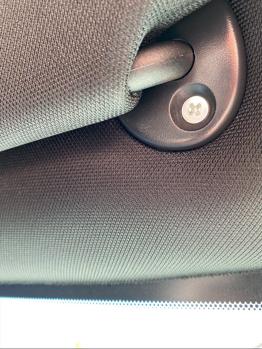 sun visor screws 01.jpg