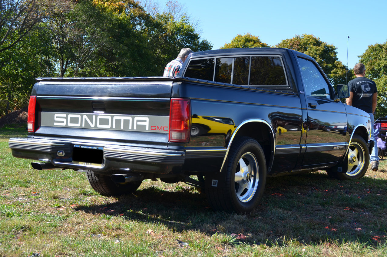 SundayOctober12thCarShows 1680.jpg