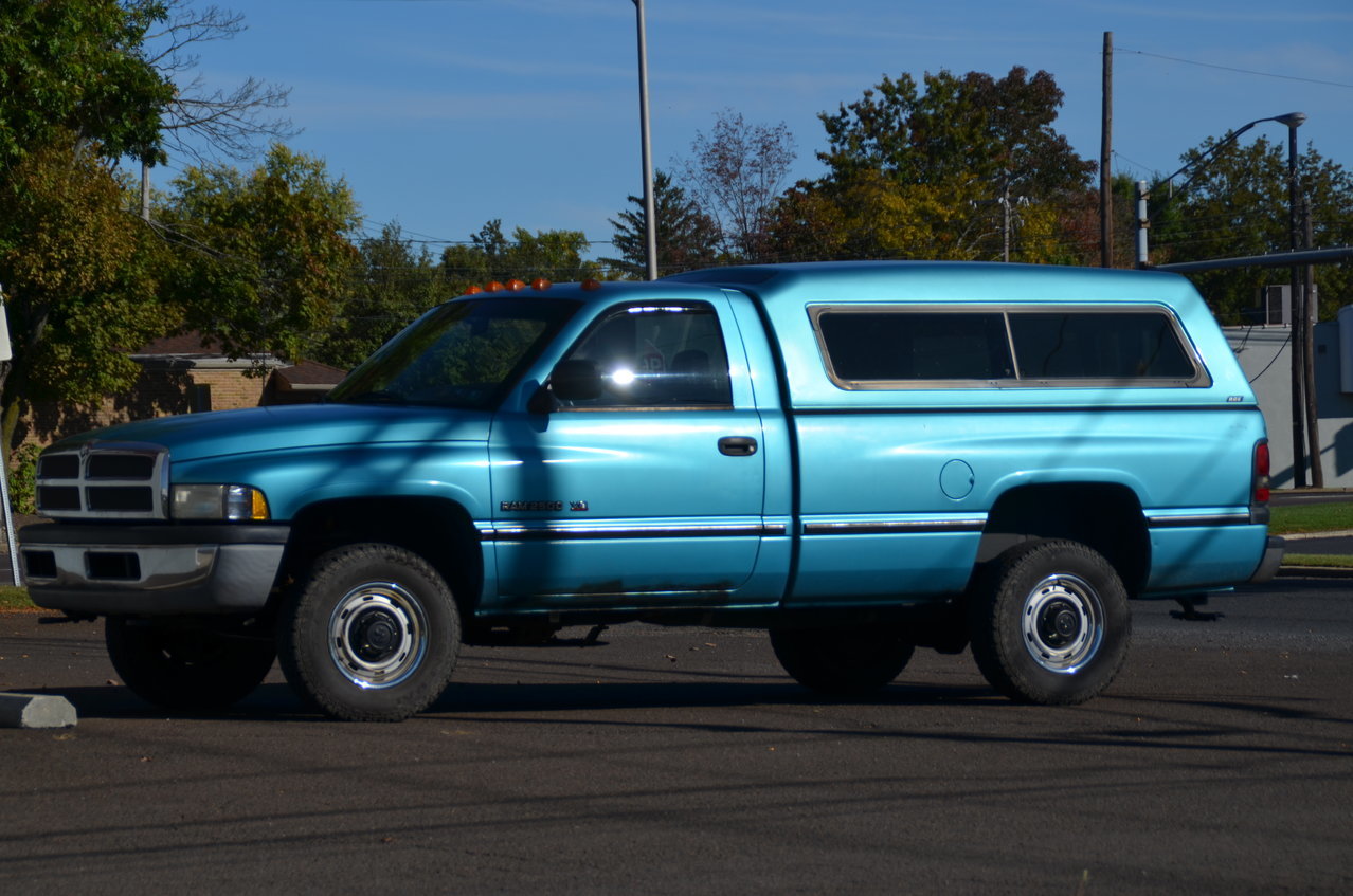 SundayOctober12thCarShows 2170.jpg