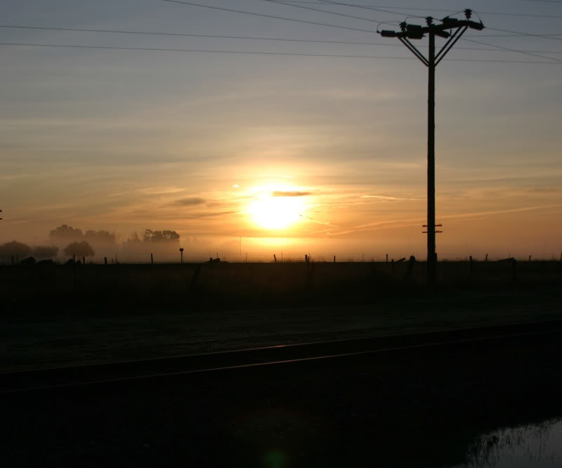 sunrise_5e34f090ebe1d26c7f391de1196262d2502b107f.jpg