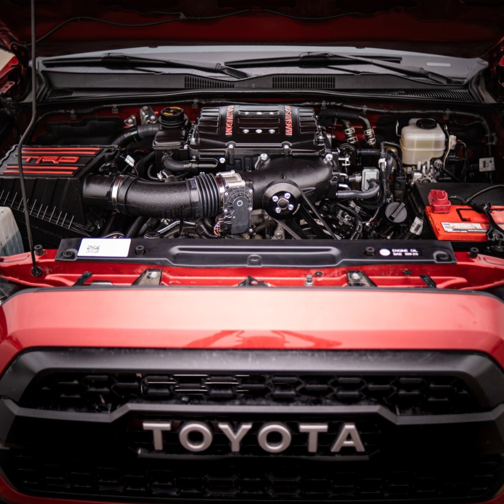 Supercharger on the Taco.jpg
