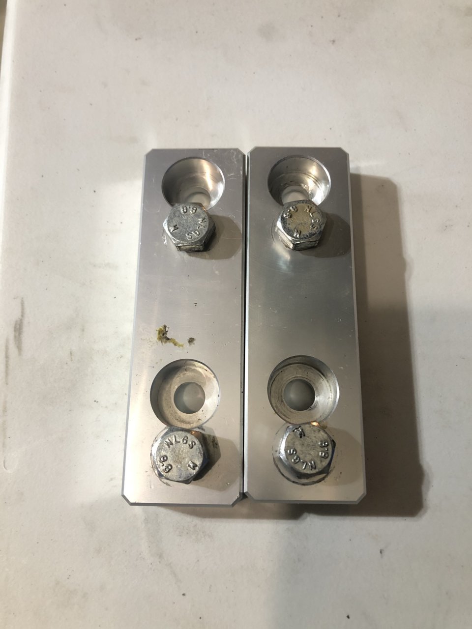 sway bar bracket.jpg