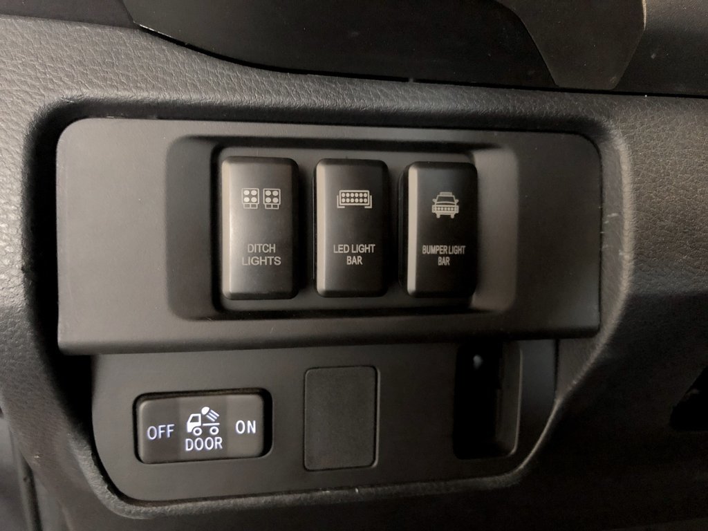 Switch panel.jpg