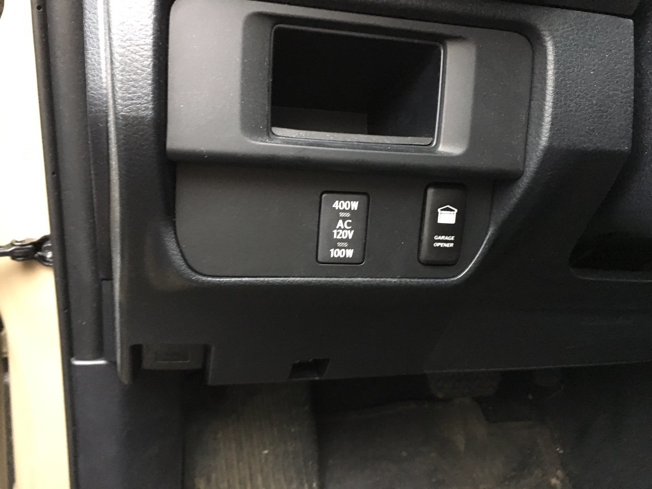 switch panel.jpg