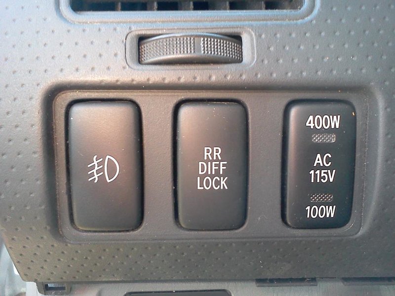 switches 1.jpg