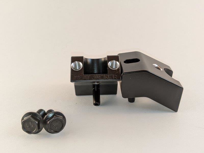 SXS WBOLTS.jpg