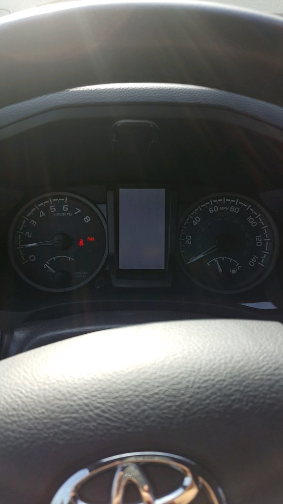 tach.jpg