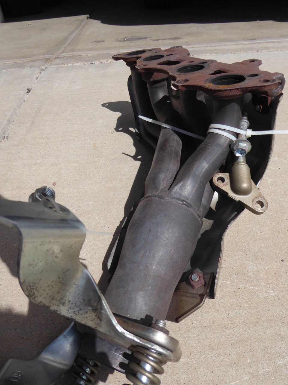 taco exhaust manifold 005 (1).jpg