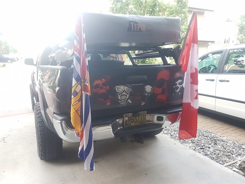 taco flag pole 3.jpg