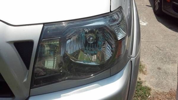 Taco Headlight 1.jpg