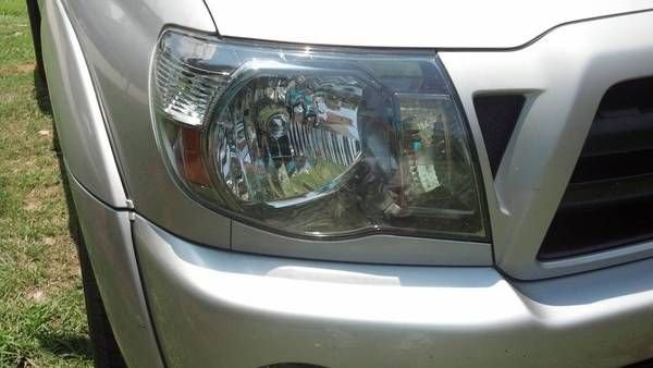 Taco Headlight 2.jpg