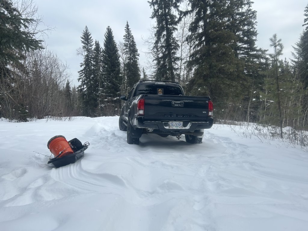 taco ice fishing3.jpg