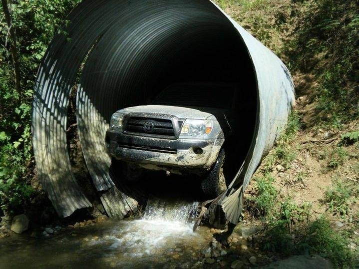 TACO IN TUNNEL.jpg