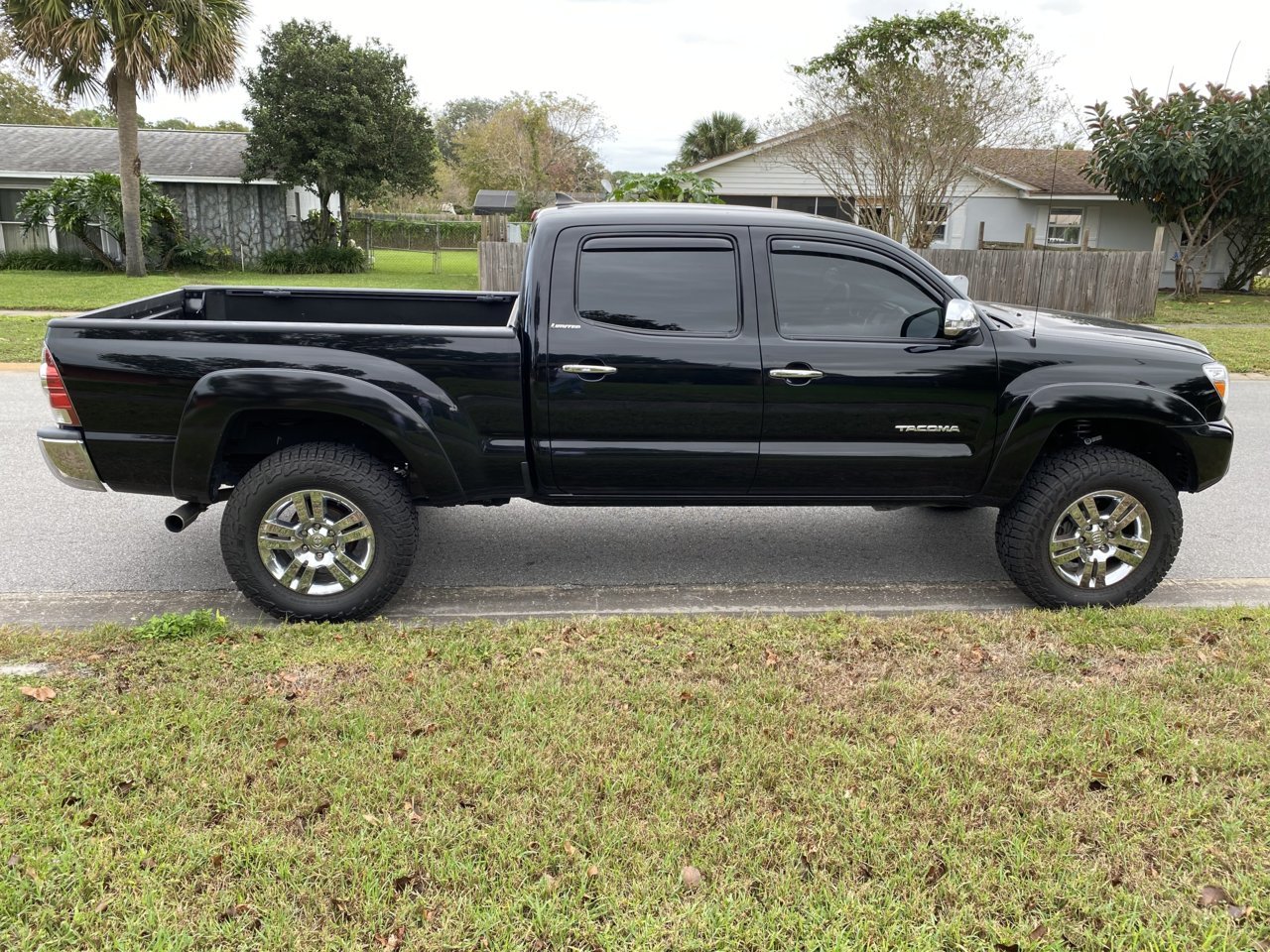 taco lifted.jpg