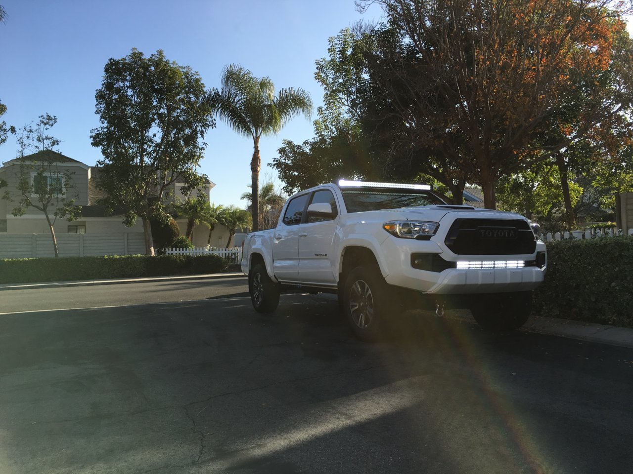 taco lightbars.jpg