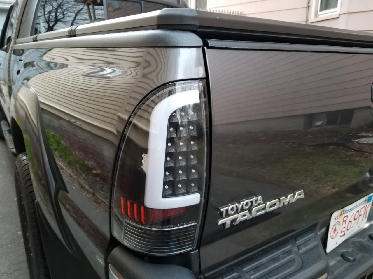 taco rear lamp.jpg