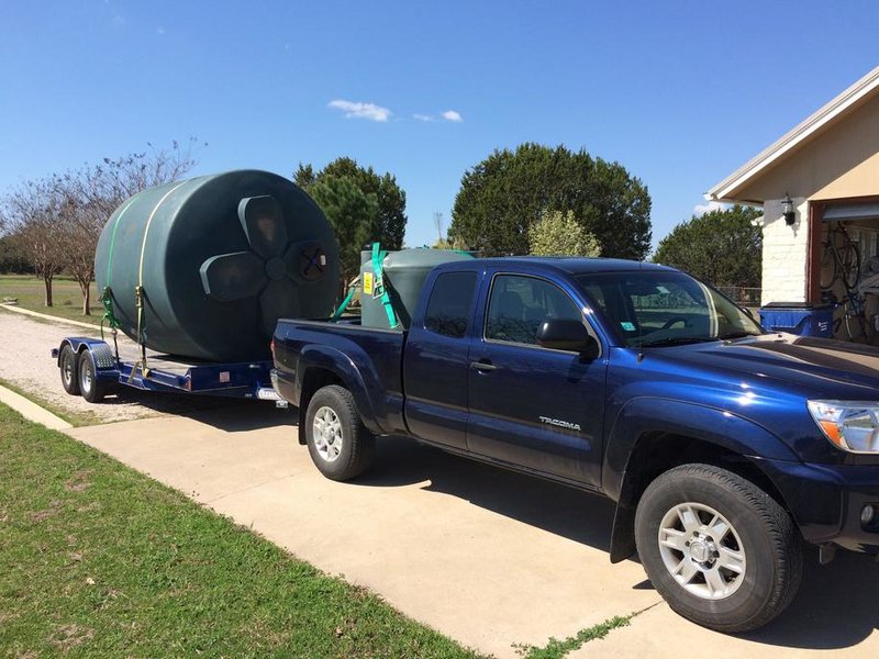 Taco, trailer, tanks.jpg
