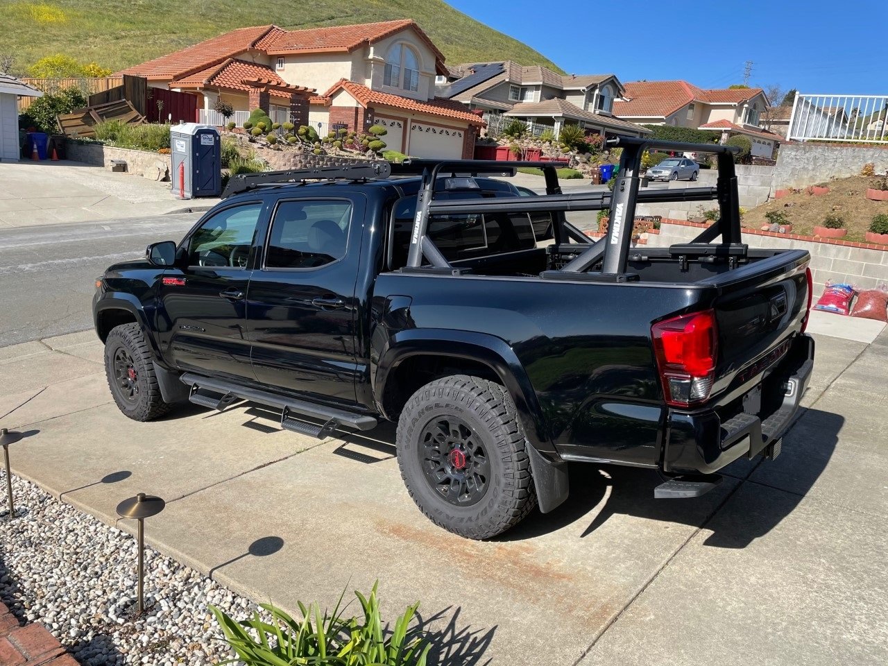 Taco_Debadge_SR5_01.jpg
