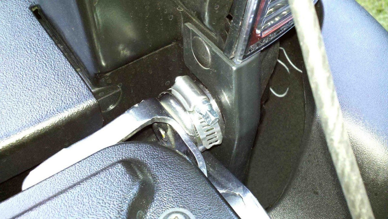 Taco_Hose_Clamp_5ac50880e091a704c35091a6b7d9e002aaf09adf.jpg