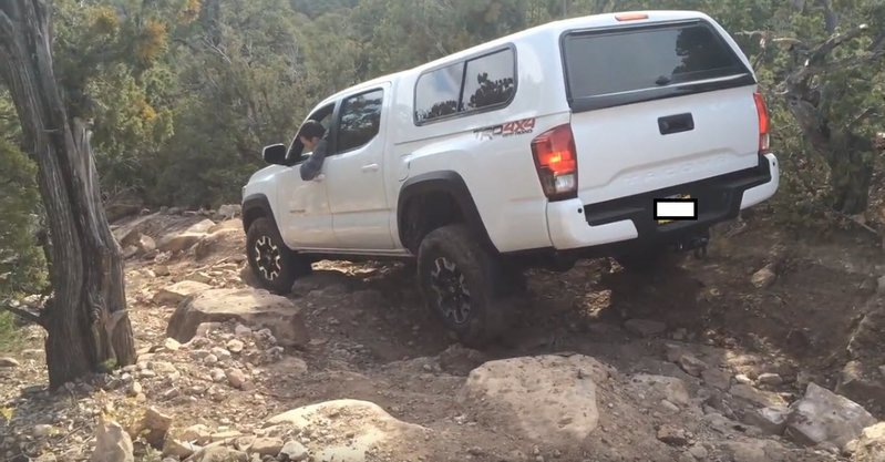 Taco_off-road.jpg