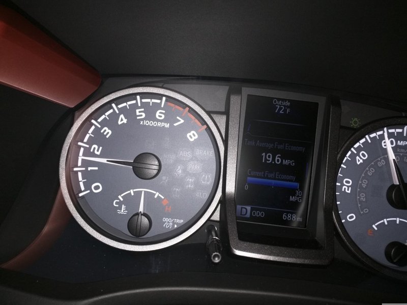 Taco_TRD_OR_mpg.jpg