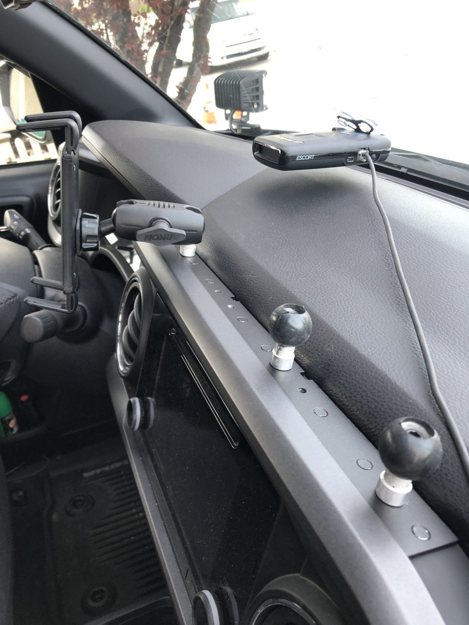 TacoGarage Dashmount - 1.jpg
